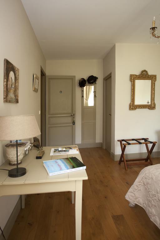 קונדום Maison D'Hotes De Charme Les Bruhasses מראה חיצוני תמונה