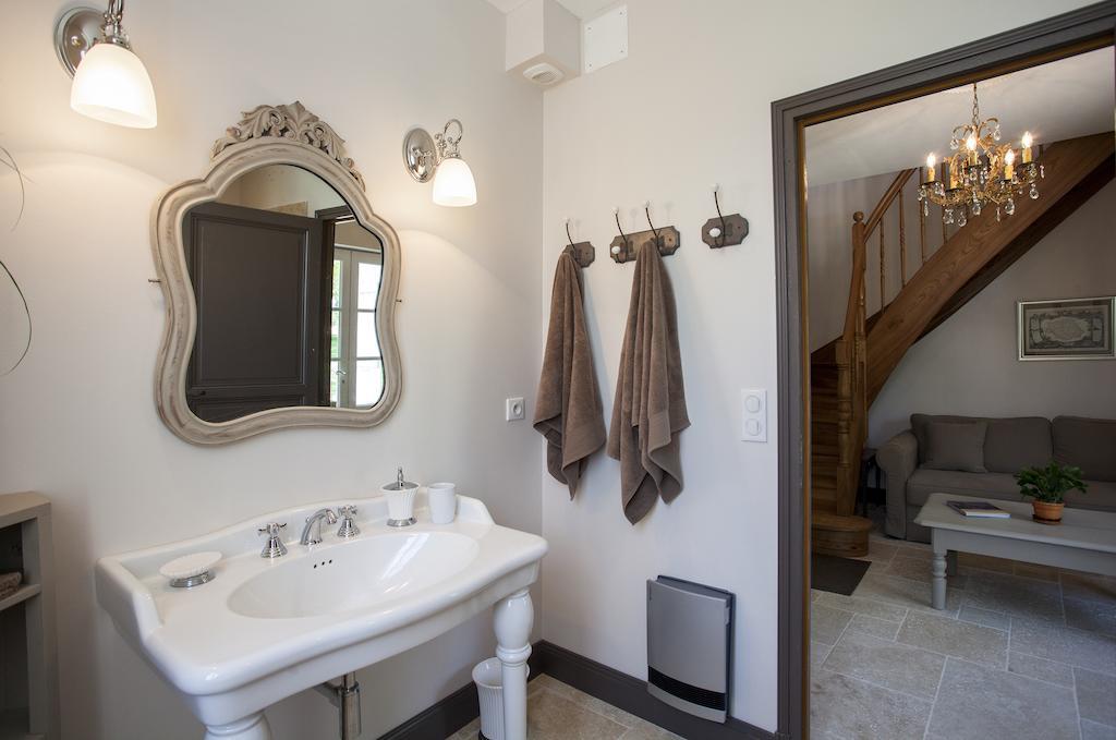 קונדום Maison D'Hotes De Charme Les Bruhasses חדר תמונה