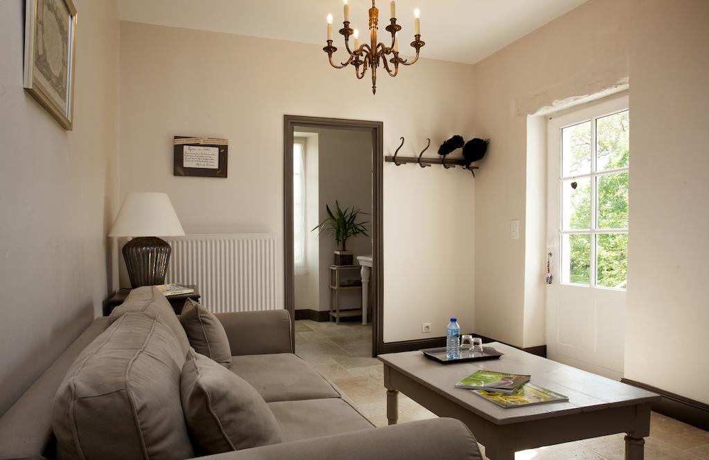 קונדום Maison D'Hotes De Charme Les Bruhasses חדר תמונה