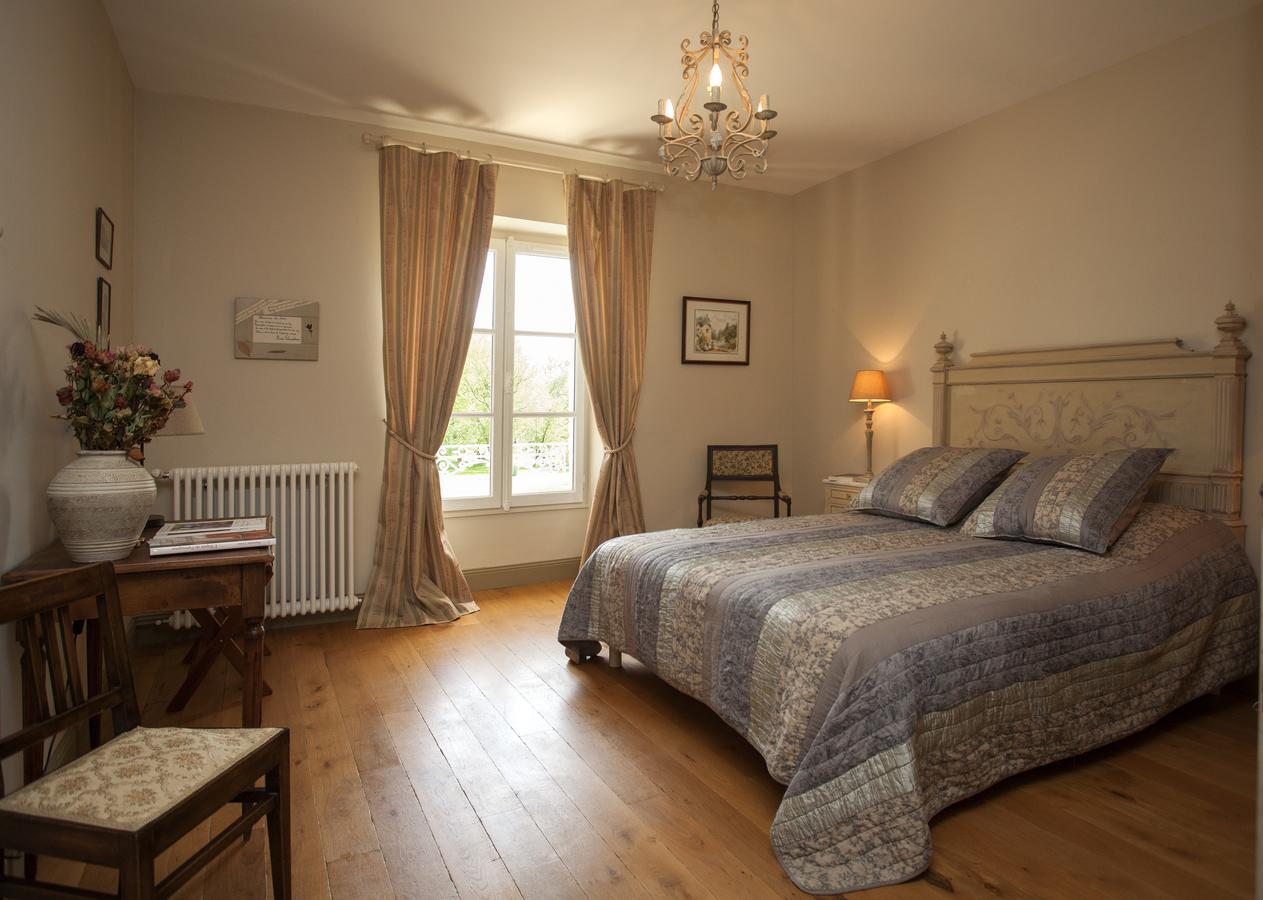 קונדום Maison D'Hotes De Charme Les Bruhasses חדר תמונה